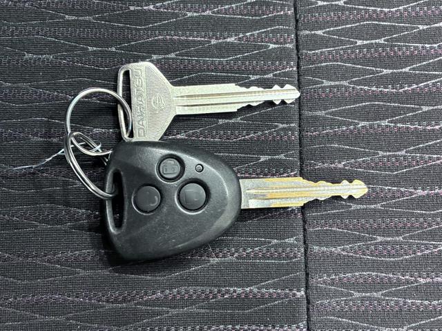 アトレーワゴンカスタムターボＲＳリミテッド　ＳＡ３左側パワースライドドア　キーレスエントリー　アイドリングストップ　ＵＳＢ入力端子　電動格納式ドアミラー　衝突被害軽減システム　レーンアシスト　オートマチックハイビーム　ティーゼットデオプラス（岡山県）の中古車