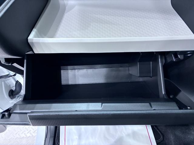 タントＸバックモニター　７インチナビ　左側パワースライドドア　シートヒーター　ＵＳＢ入力端子　Ｂｌｕｅｔｏｏｔｈ　オートライト　キーフリー　アイドリングストップ　ティーゼットデオプラス（岡山県）の中古車