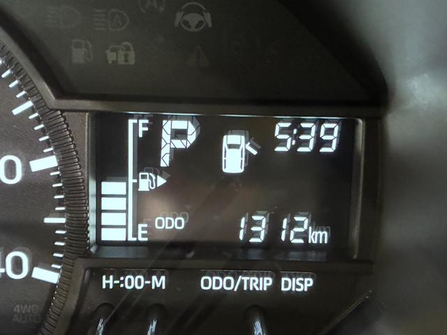 ハイゼットトラックスタンダード　農用スペシャル４ＷＤ　荷台作業灯　ドライブレコーダー　ＡＭ／ＦＭラジオ　オートライト　アイドリングストップ　衝突被害軽減システム　レーンアシスト　オートマチックハイビーム　ティーゼットデオプラス（岡山県）の中古車