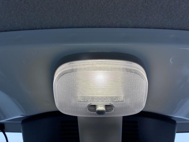 ハイゼットトラックスタンダード　農用スペシャル４ＷＤ　荷台作業灯　ドライブレコーダー　ＡＭ／ＦＭラジオ　オートライト　アイドリングストップ　衝突被害軽減システム　レーンアシスト　オートマチックハイビーム　ティーゼットデオプラス（岡山県）の中古車