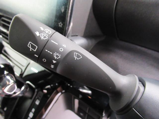 タントカスタムＲＳリミテッドパノラマモニター　９インチディスプレイオーディオ　ドライブレコーダー　両側パワースライドドア　シートヒーター　ＵＳＢ入力端子　Ｂｌｕｅｔｏｏｔｈ　オートライト　キーフリー　アイドリングストップ（岡山県）の中古車