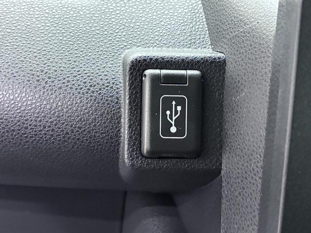 タントカスタムＲＳパノラマモニター　７インチナビ　両側パワースライドドア　シートヒーター　ＵＳＢ入力端子　Ｂｌｕｅｔｏｏｔｈ　オートライト　キーフリー　アイドリングストップ　ティーゼットデオプラス（岡山県）の中古車