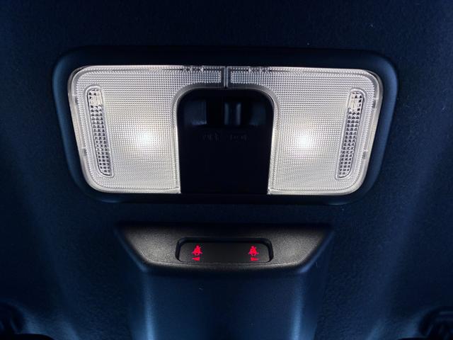 タントカスタムＲＳパノラマモニター　７インチナビ　両側パワースライドドア　シートヒーター　ＵＳＢ入力端子　Ｂｌｕｅｔｏｏｔｈ　オートライト　キーフリー　アイドリングストップ　ティーゼットデオプラス（岡山県）の中古車