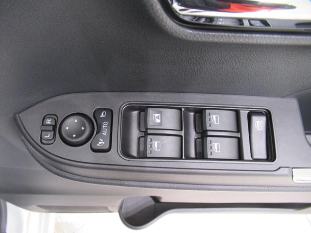 タントカスタムＲＳリミテッドパノラマモニター　７インチナビ　ドライブレコーダー　両側パワースライドドア　シートヒーター　ＵＳＢ入力端子　Ｂｌｕｅｔｏｏｔｈ　オートライト　キーフリー　アイドリングストップ　ティーゼットデオプラス（岡山県）の中古車