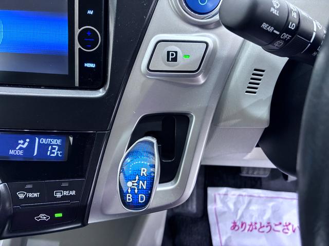 プリウスアルファＧキーフリー　電動格納式ドアミラー　エアコン　パワーステアリング　パワーウィンドウ　運転席エアバッグ　ＡＢＳ　ティーゼットデオプラス（岡山県）の中古車