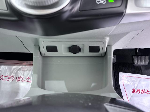 プリウスアルファＧキーフリー　電動格納式ドアミラー　エアコン　パワーステアリング　パワーウィンドウ　運転席エアバッグ　ＡＢＳ　ティーゼットデオプラス（岡山県）の中古車