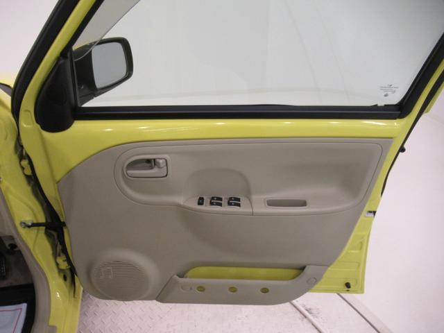 エッセＸキーレスエントリー　ＣＤチューナー　電動格納式ドアミラー　エアコン　パワーステアリング　パワーウィンドウ　運転席エアバッグ　ＡＢＳ　ティーゼットデオプラス（岡山県）の中古車