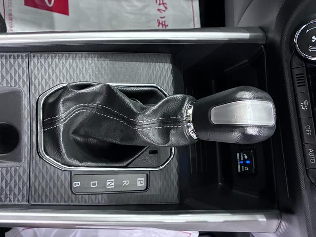ロッキープレミアムＧ　ＨＥＶシートヒーター　オートライト　キーフリー　バックモニター　ナビ　ドライブレコーダー　ＵＳＢ入力端子　Ｂｌｕｅｔｏｏｔｈ　衝突被害軽減システム　レーンアシスト　オートマチックハイビーム（岡山県）の中古車