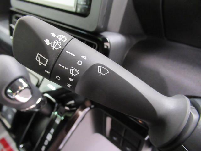 タントカスタムＸパノラマモニター　７インチナビ　両側パワースライドドア　シートヒーター　ＵＳＢ入力端子　Ｂｌｕｅｔｏｏｔｈ　オートライト　キーフリー　アイドリングストップ　ティーゼットデオプラス（岡山県）の中古車