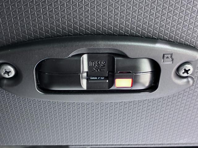 タントＸパノラマモニター　７インチナビ　ドライブレコーダー　左側パワースライドドア　シートヒーター　ＵＳＢ入力端子　Ｂｌｕｅｔｏｏｔｈ　オートライト　キーフリー　アイドリングストップ　ティーゼットデオプラス（岡山県）の中古車