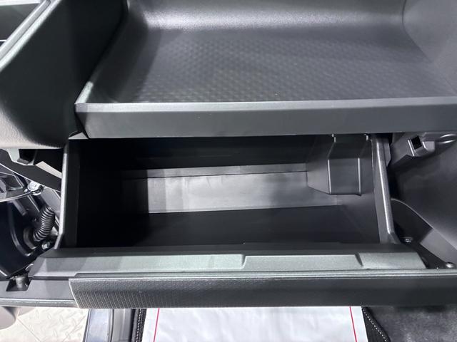 タントカスタムＲＳパノラマモニター　７インチナビ　両側パワースライドドア　シートヒーター　ＵＳＢ入力端子　Ｂｌｕｅｔｏｏｔｈ　オートライト　キーフリー　アイドリングストップ　ティーゼットデオプラス（岡山県）の中古車