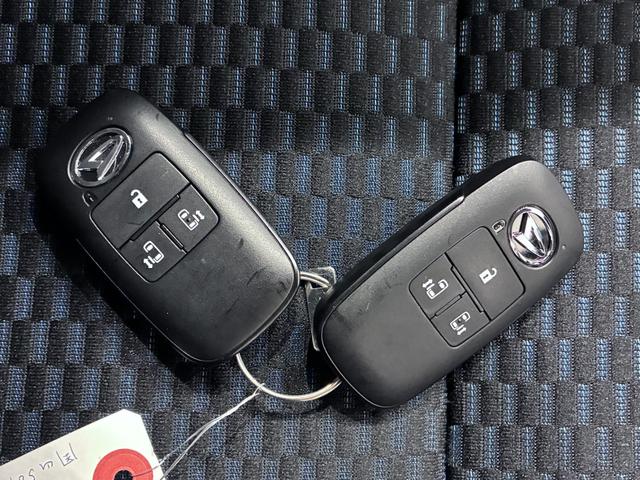 タントカスタムＲＳパノラマモニター　７インチナビ　両側パワースライドドア　シートヒーター　ＵＳＢ入力端子　Ｂｌｕｅｔｏｏｔｈ　オートライト　キーフリー　アイドリングストップ　ティーゼットデオプラス（岡山県）の中古車