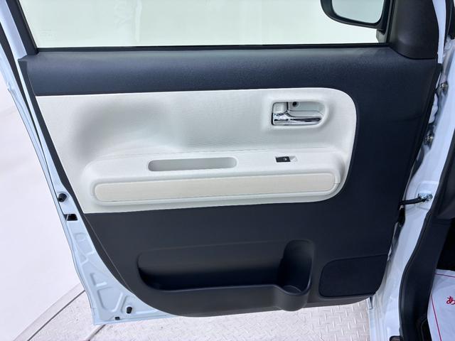 ムーヴキャンバスストライプスＧターボパノラマモニター　１０インチナビ　ドライブレコーダー　両側パワースライドドア　シートヒーター　ＵＳＢ入力端子　Ｂｌｕｅｔｏｏｔｈ　オートライト　キーフリー　アイドリングストップ　ティーゼットデオプラス（岡山県）の中古車