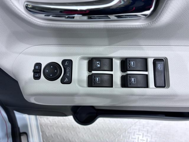 ムーヴキャンバスストライプスＧターボパノラマモニター　１０インチナビ　ドライブレコーダー　両側パワースライドドア　シートヒーター　ＵＳＢ入力端子　Ｂｌｕｅｔｏｏｔｈ　オートライト　キーフリー　アイドリングストップ　ティーゼットデオプラス（岡山県）の中古車