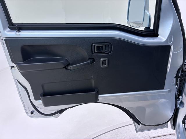 ハイゼットトラックエクストラ４ＷＤ　荷台作業灯　ＣＤチューナー　キーレスエントリー　エアコン　パワーステアリング　パワーウィンドウ　運転席エアバッグ　ティーゼットデオプラス（岡山県）の中古車
