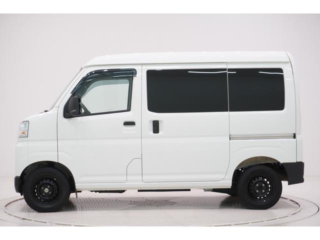 ハイゼットカーゴデラックス4WD MT5速 両側スライドドア AM/FMラジオ オートライト キーレスエントリー アイドリングストップ 衝突被害軽減システム レーンアシスト オートマチックハイビーム ティーゼットデオプラス(岡山県)の中古車