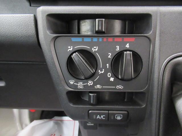 ハイゼットカーゴデラックス4WD MT5速 両側スライドドア AM/FMラジオ オートライト キーレスエントリー アイドリングストップ 衝突被害軽減システム レーンアシスト オートマチックハイビーム ティーゼットデオプラス(岡山県)の中古車