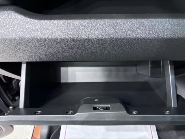 ムーヴＲＳパノラマモニター　１０インチナビ　ドライブレコーダー　両側パワースライドドア　シートヒーター　ＵＳＢ入力端子　Ｂｌｕｅｔｏｏｔｈ　オートライト　キーフリー　アイドリングストップ　ティーゼットデオプラス（岡山県）の中古車