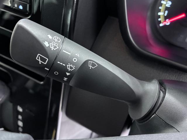 トールＧ両側パワースライドドア　オートライト　キーフリー　アイドリングストップ　バックモニター　ナビ　ＵＳＢ入力端子　Ｂｌｕｅｔｏｏｔｈ　衝突被害軽減システム　レーンアシスト　オートマチックハイビーム（岡山県）の中古車