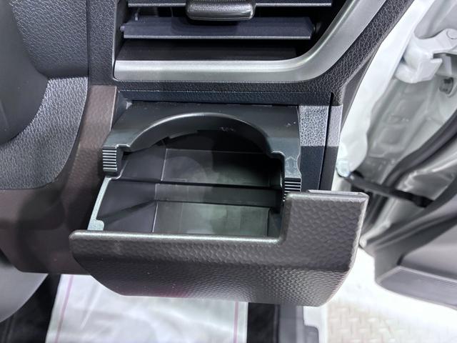 トールＧ両側パワースライドドア　オートライト　キーフリー　アイドリングストップ　バックモニター　ナビ　ＵＳＢ入力端子　Ｂｌｕｅｔｏｏｔｈ　衝突被害軽減システム　レーンアシスト　オートマチックハイビーム（岡山県）の中古車
