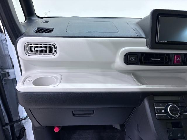 ムーヴキャンバスストライプスＧバックモニター　７インチナビ　両側パワースライドドア　シートヒーター　ＵＳＢ入力端子　Ｂｌｕｅｔｏｏｔｈ　電動パーキングブレーキ　オートライト　キーフリー　アイドリングストップ　ティーゼットデオプラス（岡山県）の中古車