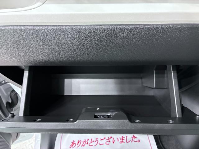 ムーヴキャンバスストライプスＧターボパノラマモニター　１０インチナビ　ドライブレコーダー　両側パワースライドドア　シートヒーター　ＵＳＢ入力端子　Ｂｌｕｅｔｏｏｔｈ　オートライト　キーフリー　アイドリングストップ　ティーゼットデオプラス（岡山県）の中古車
