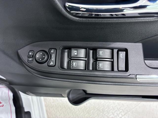 タントカスタムＲＳパノラマモニター　７インチナビ　両側パワースライドドア　シートヒーター　ＵＳＢ入力端子　Ｂｌｕｅｔｏｏｔｈ　オートライト　キーフリー　アイドリングストップ　ティーゼットデオプラス（岡山県）の中古車
