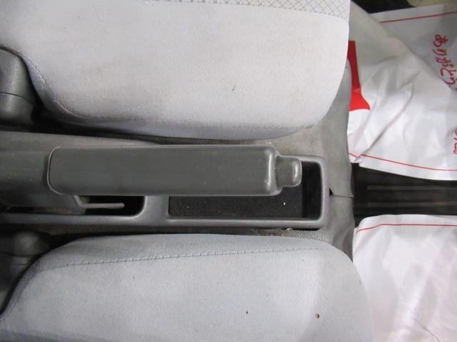 ハイゼットカーゴデラックスＡＭ／ＦＭラジオ　両側スライドドア　エアコン　パワーステアリング　パワーウィンドウ　運転席エアバッグ　ティーゼットデオプラス（岡山県）の中古車