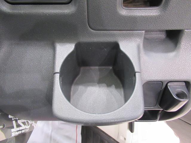 ハイゼットカーゴデラックスＡＭ／ＦＭラジオ　両側スライドドア　エアコン　パワーステアリング　パワーウィンドウ　運転席エアバッグ　ティーゼットデオプラス（岡山県）の中古車