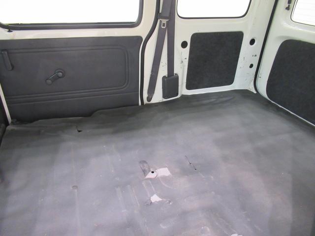 ハイゼットカーゴデラックスＡＭ／ＦＭラジオ　両側スライドドア　エアコン　パワーステアリング　パワーウィンドウ　運転席エアバッグ　ティーゼットデオプラス（岡山県）の中古車