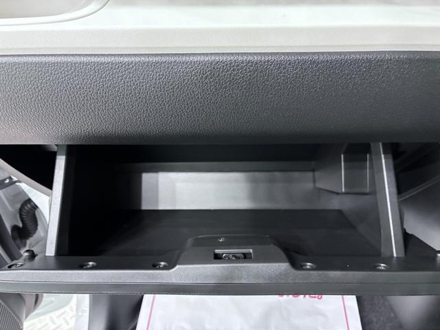 ムーヴキャンバスストライプスGバックモニター 10インチナビ ドライブレコーダー 両側パワースライドドア シートヒーター USB入力端子 Bluetooth オートライト キーフリー アイドリングストップ ティーゼットデオプラス(岡山県)の中古車