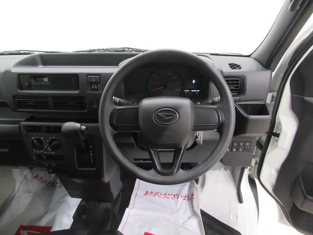 ハイゼットカーゴデラックス４ＷＤ　両側スライドドア　ＡＭ／ＦＭラジオ　オートライト　キーレスエントリー　アイドリングストップ　衝突被害軽減システム　レーンアシスト　オートマチックハイビーム　ティーゼットデオプラス（岡山県）の中古車