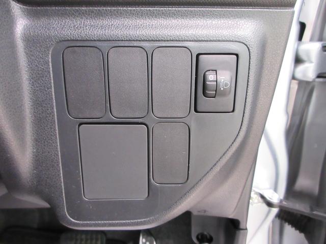 エッセXスペシャルCDチューナー エアコン パワーステアリング パワーウィンドウ 運転席エアバッグ ティーゼットデオプラス(岡山県)の中古車