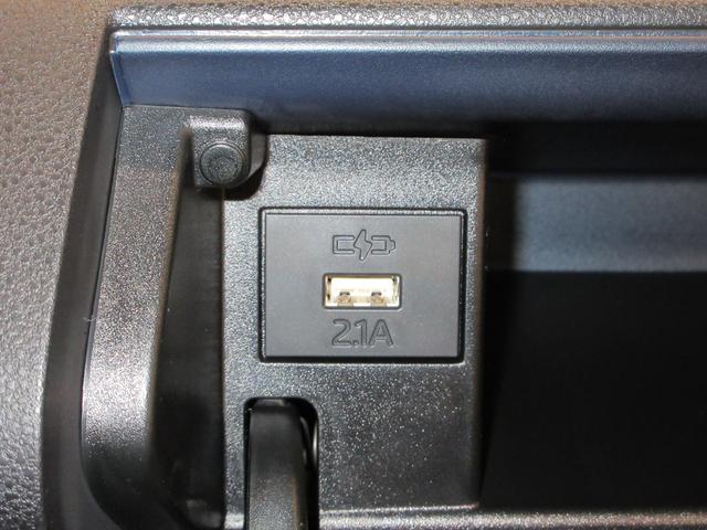 タントカスタムＸバックモニター　１０インチナビ　ドライブレコーダー　両側パワースライドドア　シートヒーター　ＵＳＢ入力端子　Ｂｌｕｅｔｏｏｔｈ　オートライト　キーフリー　アイドリングストップ　ティーゼットデオプラス（岡山県）の中古車