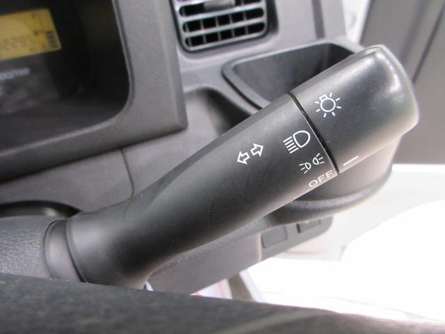 ハイゼットトラックスタンダード 農用スペシャル4WD MT5速 AM/FMラジオ 荷台作業灯 エアコン パワーステアリング 運転席エアバッグ ティーゼットデオプラス(岡山県)の中古車