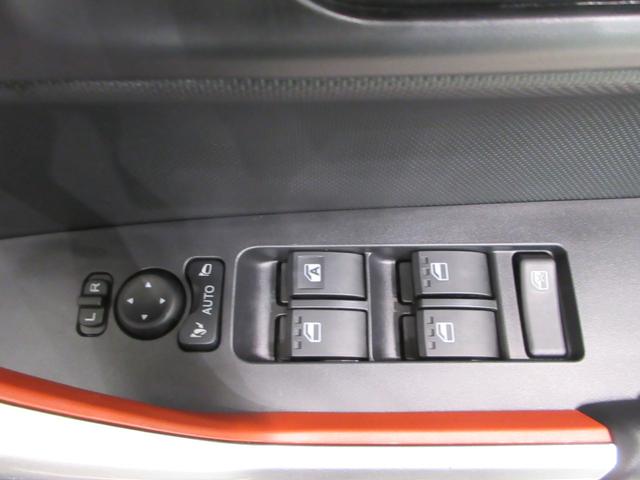 ロッキーＸ　ＨＥＶパノラマモニター　７インチナビ　ドライブレコーダー　ＵＳＢ入力端子　Ｂｌｕｅｔｏｏｔｈ　オートライト　キーフリー　衝突被害軽減システム　レーンアシスト　オートマチックハイビーム　ティーゼットデオプラス（岡山県）の中古車