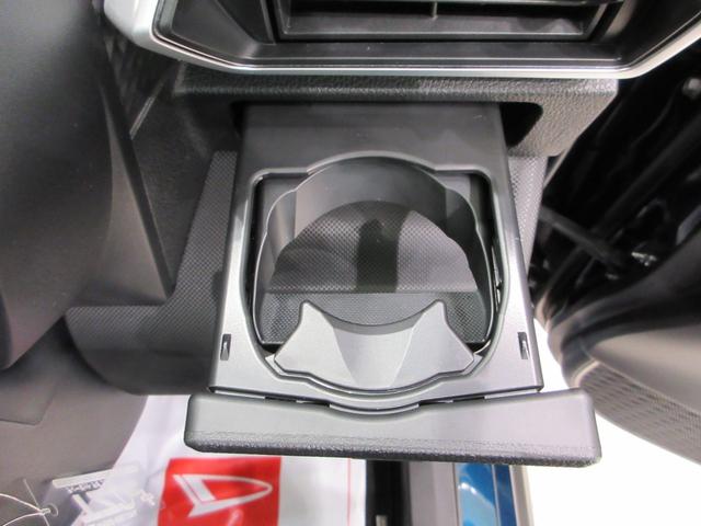 ロッキーＸ　ＨＥＶパノラマモニター　７インチナビ　ドライブレコーダー　ＵＳＢ入力端子　Ｂｌｕｅｔｏｏｔｈ　オートライト　キーフリー　衝突被害軽減システム　レーンアシスト　オートマチックハイビーム　ティーゼットデオプラス（岡山県）の中古車