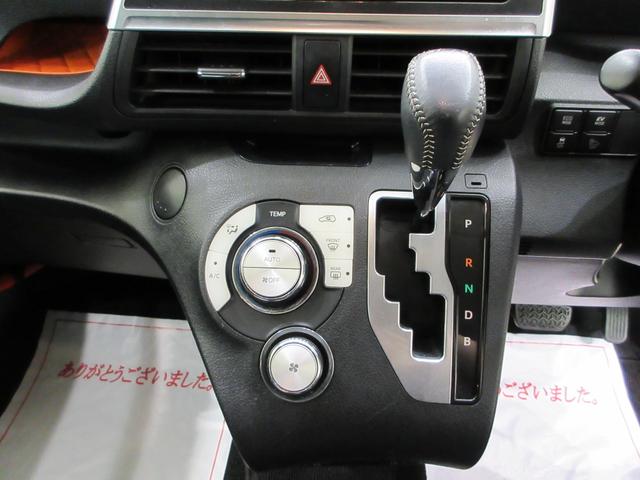 シエンタハイブリッドＧシートヒーター　両側パワースライドドア　オートライト　キーフリー　電動格納式ドアミラー　エアコン　パワーステアリング　パワーウィンドウ　運転席エアバッグ　ＡＢＳ　ティーゼットデオプラス（岡山県）の中古車