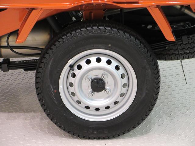 ハイゼットトラックスタンダード　農用スペシャル４ＷＤ　ＭＴ５速　荷台作業灯　ＡＭ／ＦＭラジオ　オートライト　アイドリングストップ　衝突被害軽減システム　レーンアシスト　オートマチックハイビーム　ティーゼットデオプラス（岡山県）の中古車