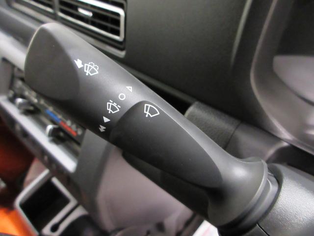 ハイゼットトラックスタンダード　農用スペシャル４ＷＤ　ＭＴ５速　荷台作業灯　ＡＭ／ＦＭラジオ　オートライト　アイドリングストップ　衝突被害軽減システム　レーンアシスト　オートマチックハイビーム　ティーゼットデオプラス（岡山県）の中古車