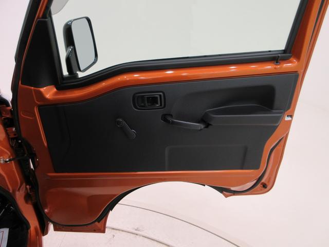 ハイゼットトラックスタンダード　農用スペシャル４ＷＤ　ＭＴ５速　荷台作業灯　ＡＭ／ＦＭラジオ　オートライト　アイドリングストップ　衝突被害軽減システム　レーンアシスト　オートマチックハイビーム　ティーゼットデオプラス（岡山県）の中古車