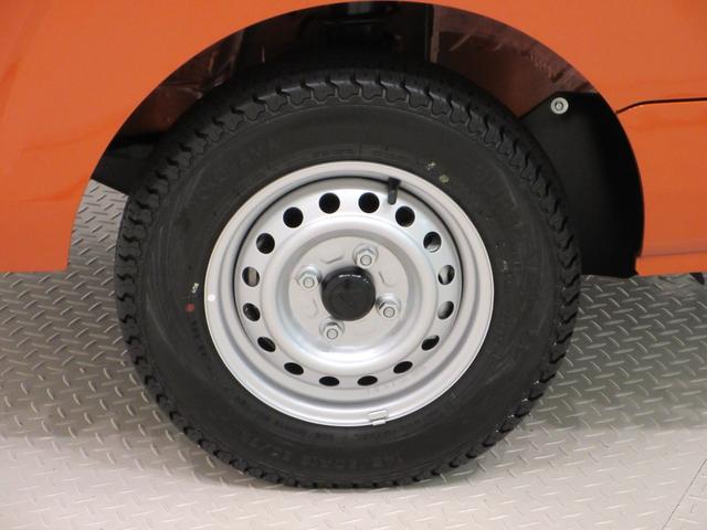 ハイゼットトラックスタンダード　農用スペシャル４ＷＤ　ＭＴ５速　荷台作業灯　ＡＭ／ＦＭラジオ　オートライト　アイドリングストップ　衝突被害軽減システム　レーンアシスト　オートマチックハイビーム　ティーゼットデオプラス（岡山県）の中古車