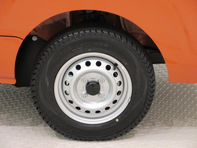 ハイゼットトラックスタンダード　農用スペシャル４ＷＤ　ＭＴ５速　荷台作業灯　ＡＭ／ＦＭラジオ　オートライト　アイドリングストップ　衝突被害軽減システム　レーンアシスト　オートマチックハイビーム　ティーゼットデオプラス（岡山県）の中古車
