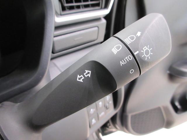 ロッキーX HEVパノラマモニター 9インチナビ ドライブレコーダー USB入力端子 Bluetooth オートライト キーフリー 衝突被害軽減システム レーンアシスト オートマチックハイビーム ティーゼットデオプラス(岡山県)の中古車