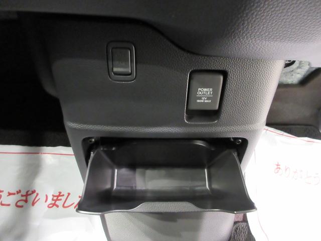 N−BOXカスタムG・Lホンダセンシング左側パワースライドドア オートライト キーフリー USB入力端子 電動格納式ドアミラー エアコン パワーステアリング パワーウィンドウ 運転席エアバッグ ABS ティーゼットデオプラス(岡山県)の中古車