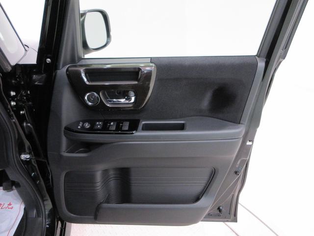 N−BOXカスタムG・Lホンダセンシング左側パワースライドドア オートライト キーフリー USB入力端子 電動格納式ドアミラー エアコン パワーステアリング パワーウィンドウ 運転席エアバッグ ABS ティーゼットデオプラス(岡山県)の中古車
