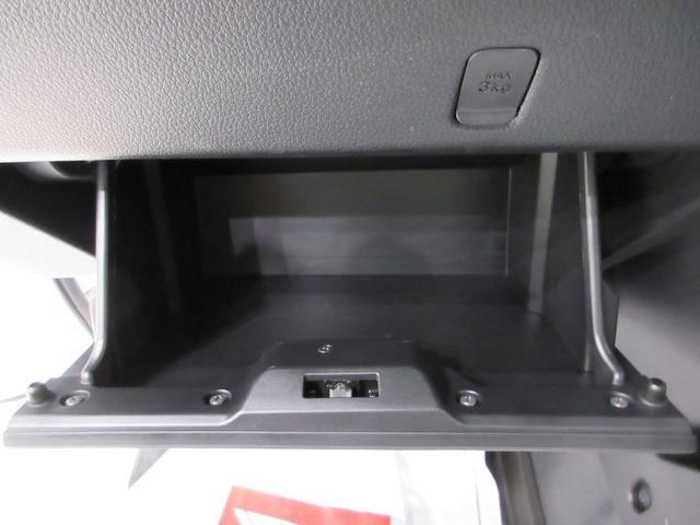 ハイゼットトラックスタンダード 農用スペシャル4WD 荷台作業灯 AM/FMラジオ オートライト アイドリングストップ 衝突被害軽減システム レーンアシスト オートマチックハイビーム ティーゼットデオプラス(岡山県)の中古車
