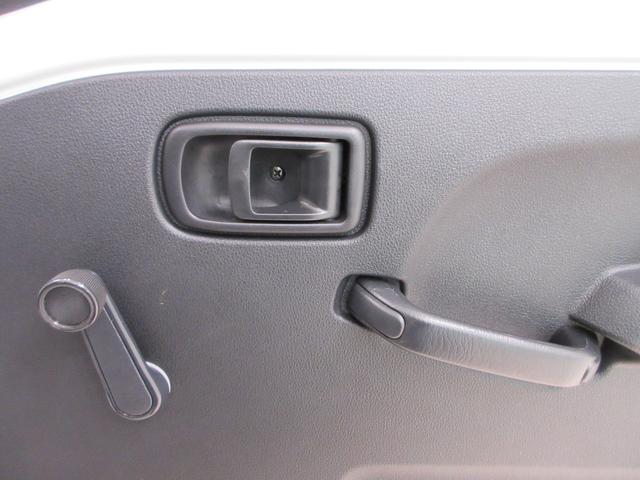ハイゼットトラックスタンダード 農用スペシャル4WD 荷台作業灯 AM/FMラジオ オートライト アイドリングストップ 衝突被害軽減システム レーンアシスト オートマチックハイビーム ティーゼットデオプラス(岡山県)の中古車