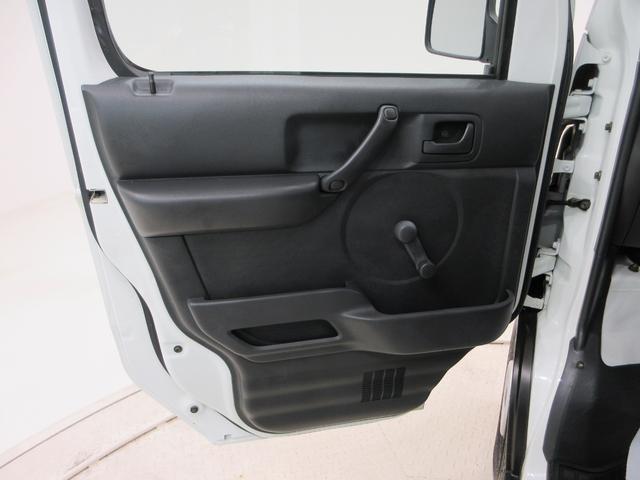 キャリイトラックＫＣエアコン・パワステ４ＷＤ　ＭＴ５速　エアコン　パワーステアリング　ティーゼットデオプラス（岡山県）の中古車