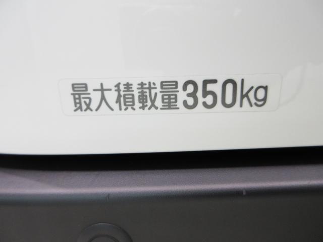 ハイゼットカーゴデラックス両側スライドドア　ＡＭ／ＦＭラジオ　キーレスエントリー　アイドリングストップ　衝突被害軽減システム　レーンアシスト　オートマチックハイビーム　ティーゼットデオプラス（岡山県）の中古車